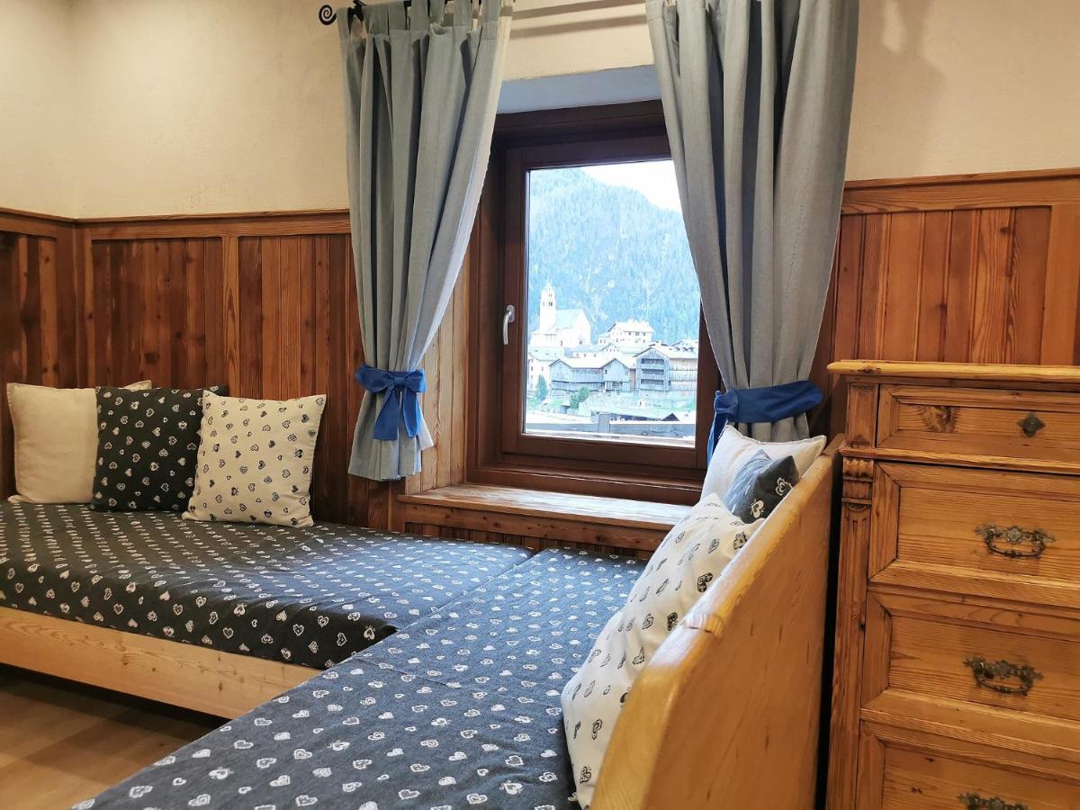 Cesa Da Riz Apartment Colle Santa Lucia Luaran gambar