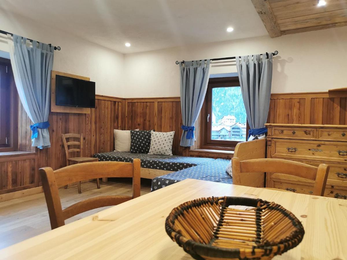 Cesa Da Riz Apartment Colle Santa Lucia Luaran gambar