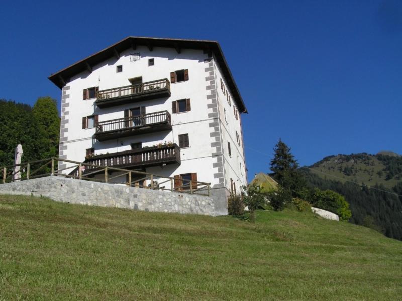 Cesa Da Riz Apartment Colle Santa Lucia Luaran gambar